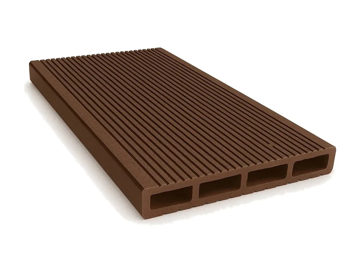 WPC kerítésléc (fa-műanyag kompozit) – deszka profilú WPC kerítésléc, 150 × 20,6 mm, kefélt felület – 1. kép